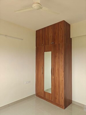 Room in 2 BHK Apartment at GM Global Techies Town, Electronic City Phase I – for Rent