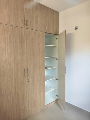 Furnished Amenities in 1.5 BHK Apartment at Brigade El Dorado, Bagaluru – for Rent