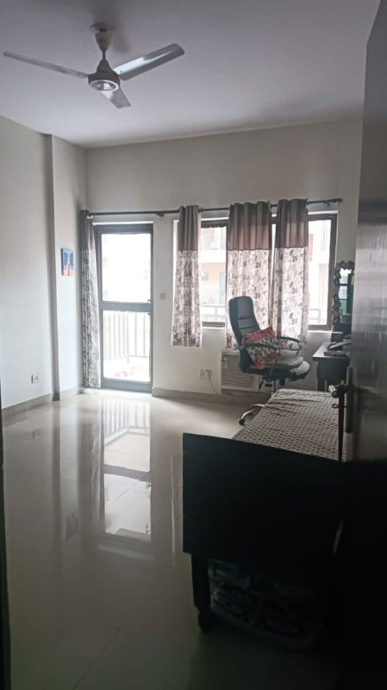 Kitchen, ardee-city-palm-grove-heights 3.5 Bedroom 2600 Sq.Ft. Builder Floor In Sector 52 Gurgaon 10633041