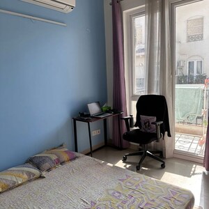 3 BHK Apartment For Rent in Emaar Emerald Estate, Sector 65