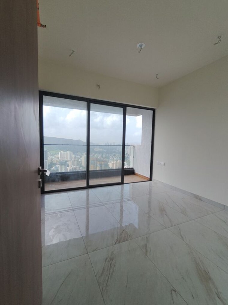 Living Room, raymond-the-address 3 Bedroom 1050 Sq.Ft. Apartment In Pokhran Road No Two Thane 10633042