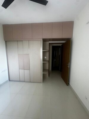 Room in 2 BHK Apartment at Prestige Primrose Hills, Banashankari 6th Stage – for Rent