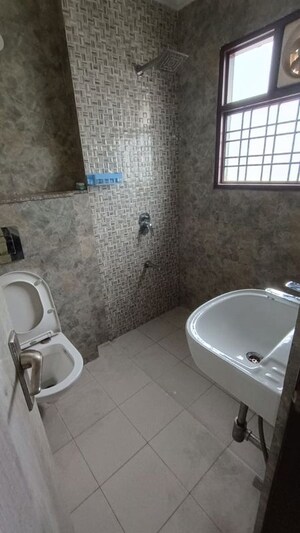 Bathroom in 1 BHK Builder Floor at Saket – for Rent