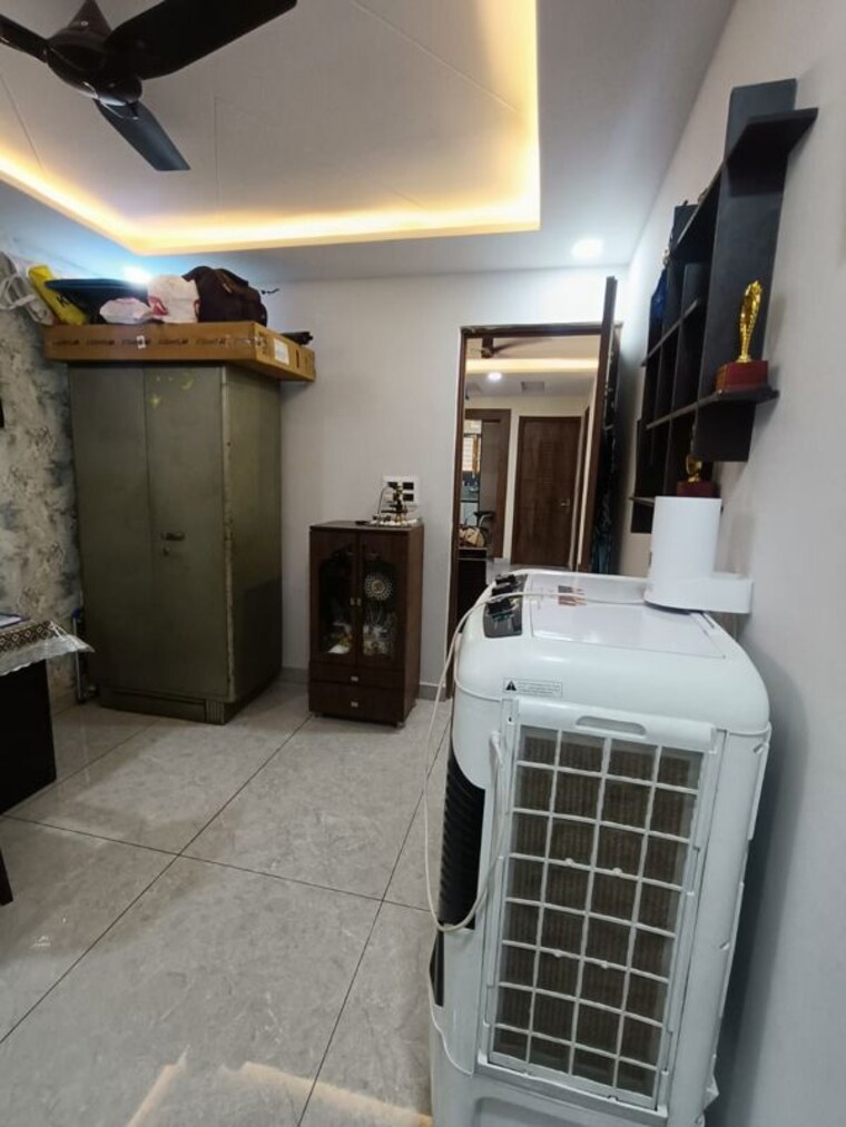 Team Area, kst-whispering-heights 3.5 Bedroom 1850 Sq.Ft. Apartment In Sector 88 Faridabad 10633065