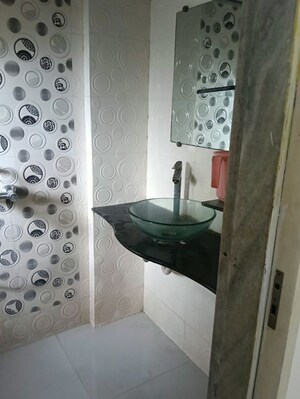Bathroom in 3 BHK Apartment at Kandivali East – for Rent