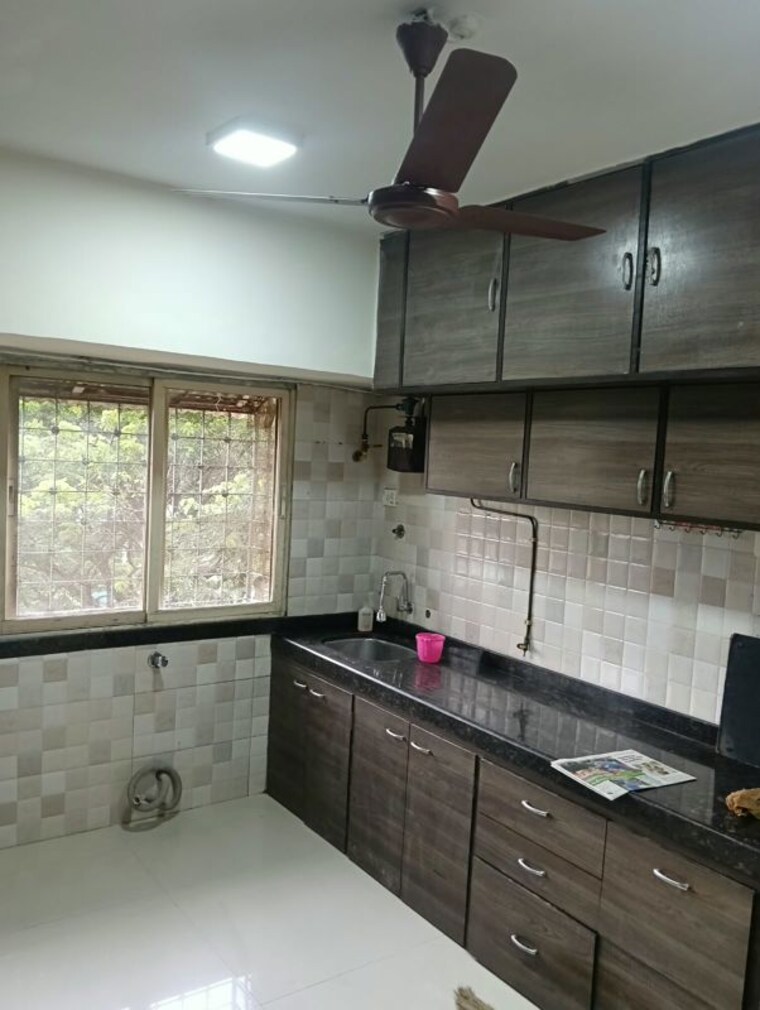 Kitchen, kandivali east 3 Bedroom 850 Sq.Ft. Apartment In Kandivali East Mumbai 10633046