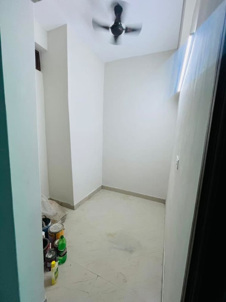 Room, kst-whispering-heights 3.5 Bedroom 1850 Sq.Ft. Apartment In Sector 88 Faridabad 10633081