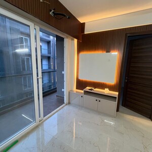 2.5 BHK Apartment For Rent in Smart World Gems, Sector 89