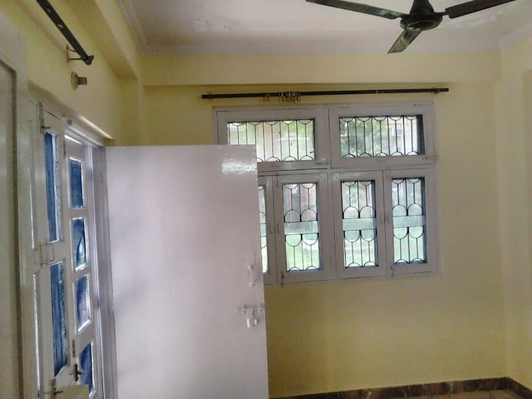Room, sector 22 dwarka 3 Bedroom 1800 Sq.Ft. Apartment In Sector 22 Dwarka Delhi 10633131