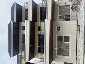 5 BHK Builder Floor For Sale in Sector 16