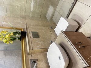 Bathroom in 5 BHK Builder Floor at Sector 16 – for Sale