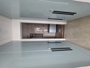Furnished Amenities in 4 BHK Builder Floor at Sector 57 – for Rent