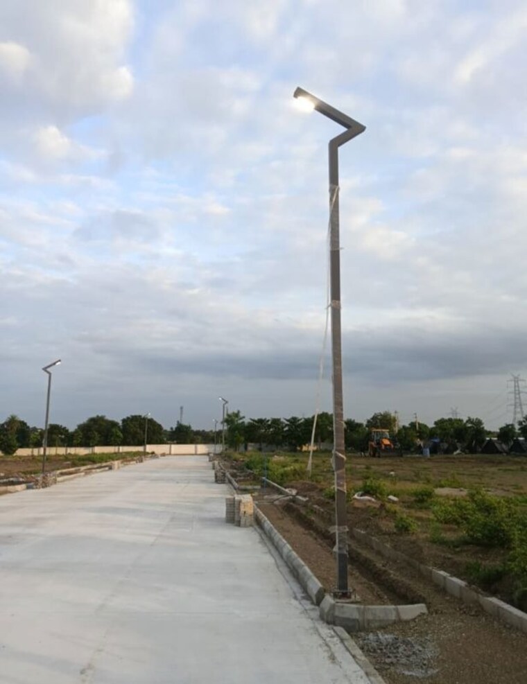 Garden, sv-grand-city  167 Sq.Yd. Plot In Kongar Khurd Hyderabad 10633158