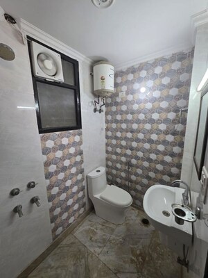 Bathroom in 4 BHK Builder Floor at Sector 57 – for Rent