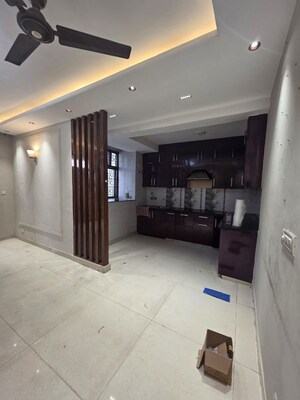 Parking in 3 BHK Penthouse at Huda CGHS, Sector 56 – for Rent