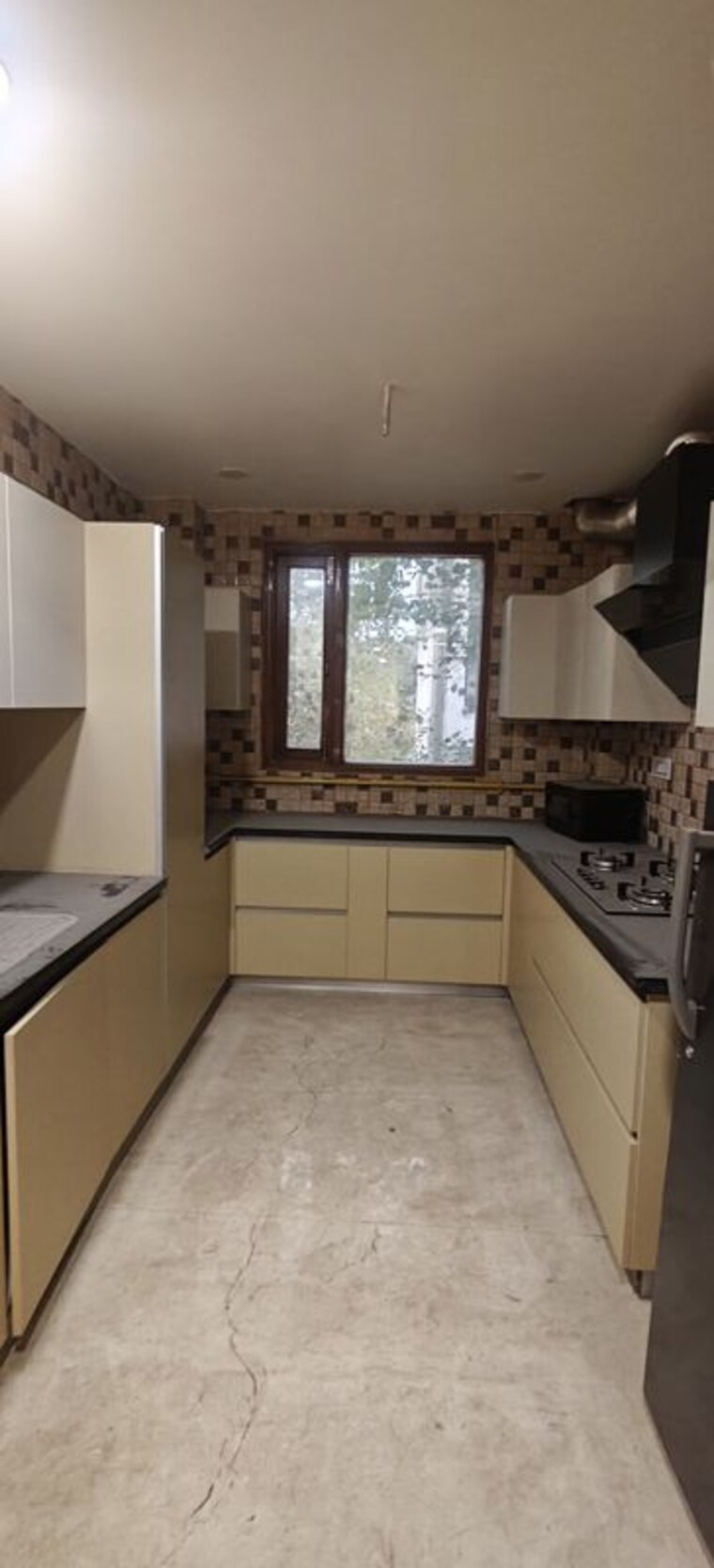 Kitchen, shanti kunj 3.5 Bedroom 2000 Sq.Ft. Builder Floor In Shanti Kunj Delhi 10633186