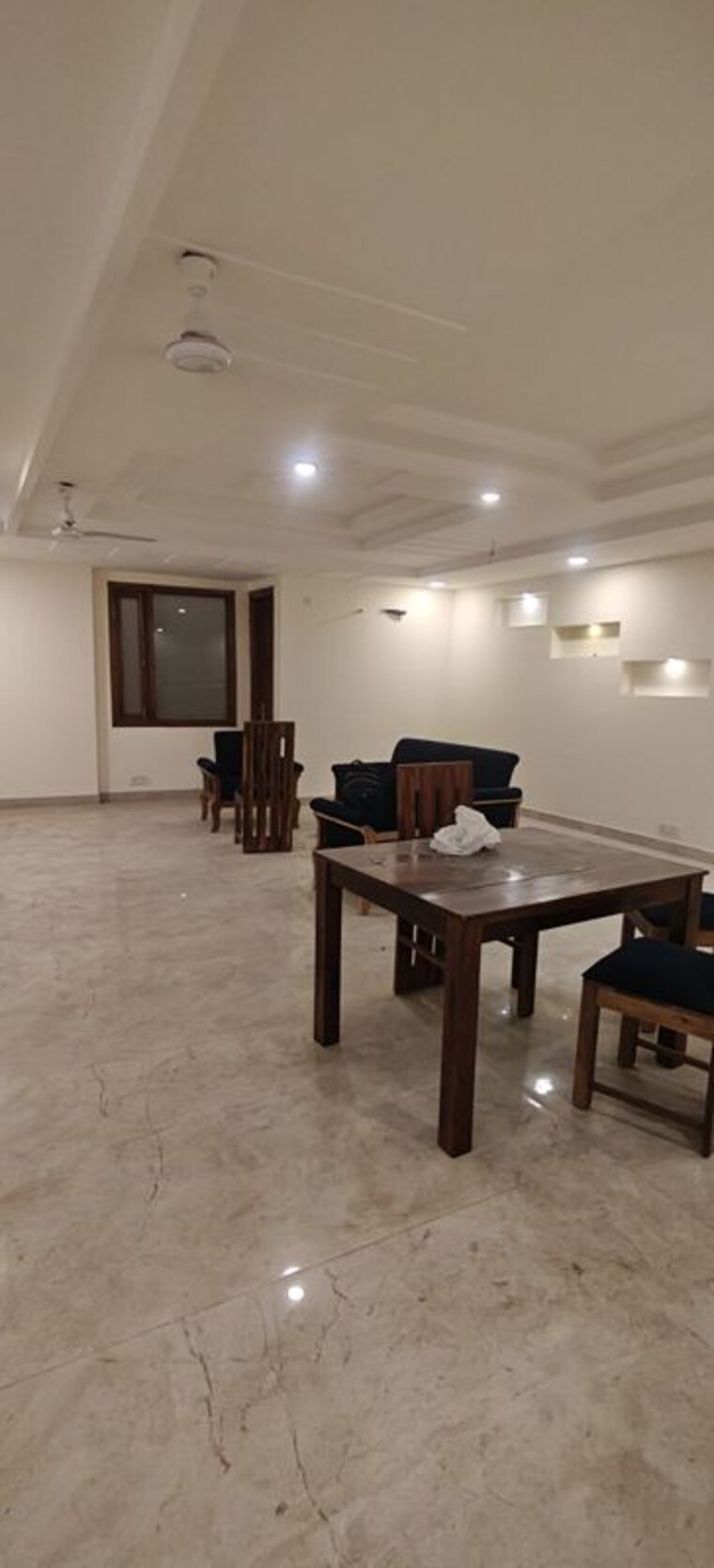 Gym, shanti kunj 3.5 Bedroom 2000 Sq.Ft. Builder Floor In Shanti Kunj Delhi 10633186