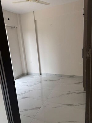 2 BHK Apartment For Rent in Signature Global City, Sector 37d