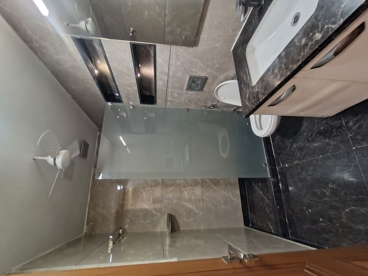 Kitchen, shivalik colony 3 Bedroom 2000 Sq.Ft. Builder Floor In Shivalik Colony Delhi 10633211
