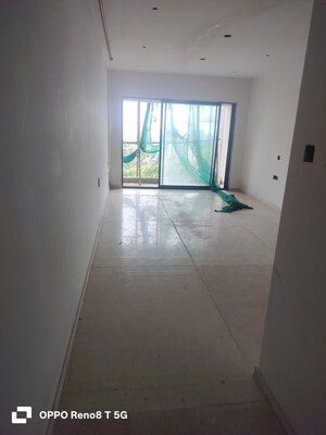Room in 3 BHK Apartment at Bharat Auravistas, Andheri West – for Sale