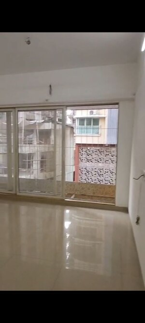 Room in 1 BHK Apartment at Shubham CHS Andheri West, Andheri West – for Sale