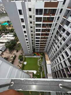 3 BHK + Prayer Room,Servant Room,Study Room,Extra Room,Basement,Store Room Apartment For Rent in Gera Emerald City