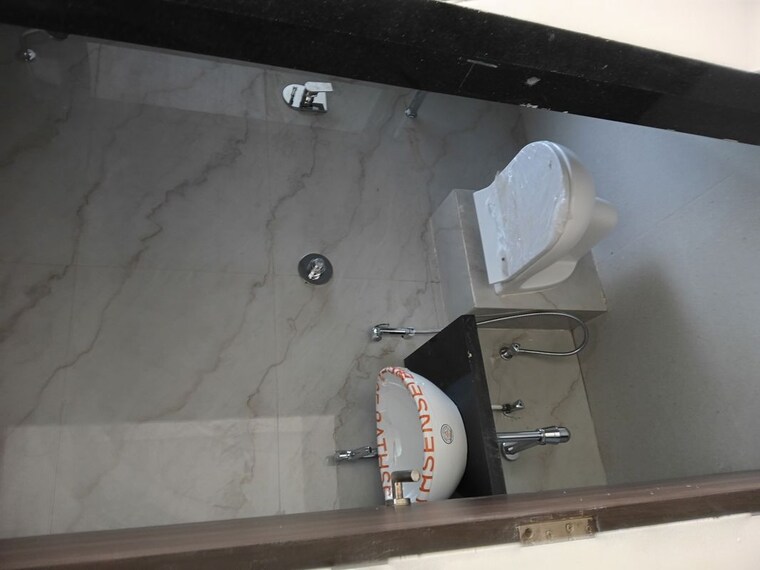 Bathroom, neeshiv-kedarnath 2 Bedroom 900 Sq.Ft. Apartment In Chembur Mumbai 10633284