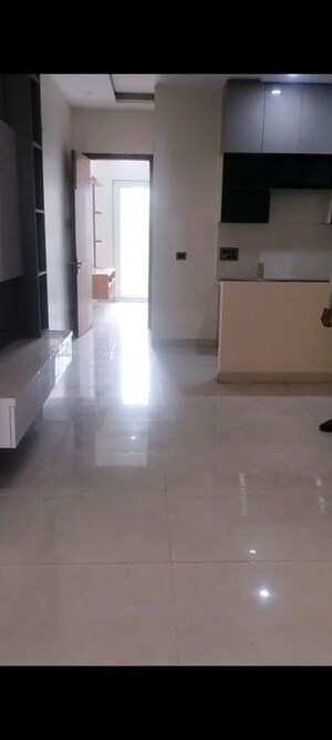 1 BHK Builder Floor For Sale in Suncity