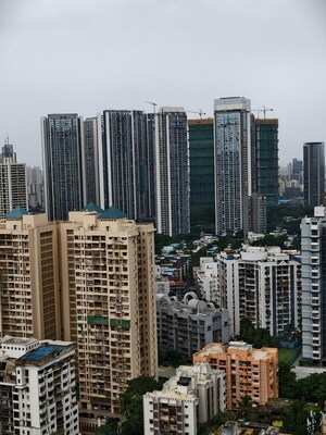 2 BHK Apartment – Exterior View View at Group Satellite Elegance, Goregaon East - for Rent