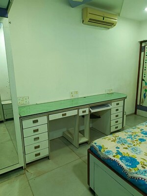 Bedroom in 3 BHK Apartment at Kalpataru Karmakshetra, Sion East – for Rent