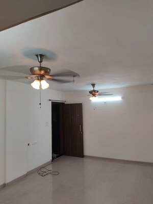 Room in 3 BHK Apartment at Prathamesh Park Baner, Baner – for Rent