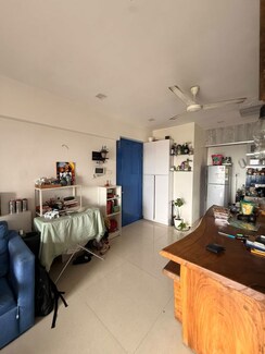 2 BHK + Prayer Room,Servant Room,Study Room,Extra Room,Basement,Store Room Apartment For Rent in Kanakia Rainforest