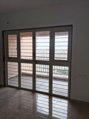 Room in 3 BHK Apartment at Moshi – for Rent