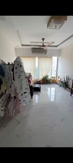 2 BHK + Extra Room 550 Sq.Ft. Apartment in Dadar West