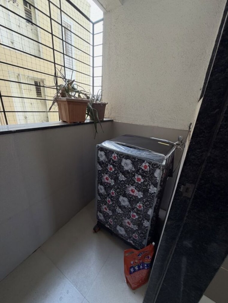 Balcony, godavari-apartments-chembur 2 Bedroom 700 Sq.Ft. Apartment In Chembur Mumbai 10633381