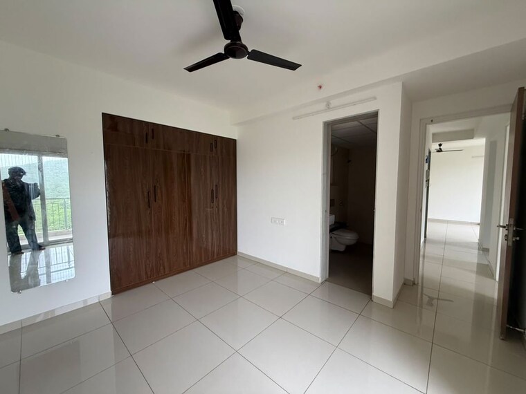 Room, hiranandani-estate-hamilton 2 Bedroom 670 Sq.Ft. Apartment In Patlipada Thane 10633375