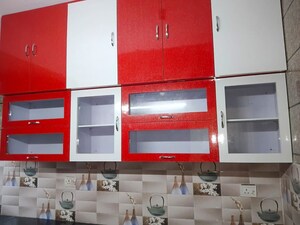 Furnished Amenities in 3 BHK Apartment at Fraser Road Area – for Rent