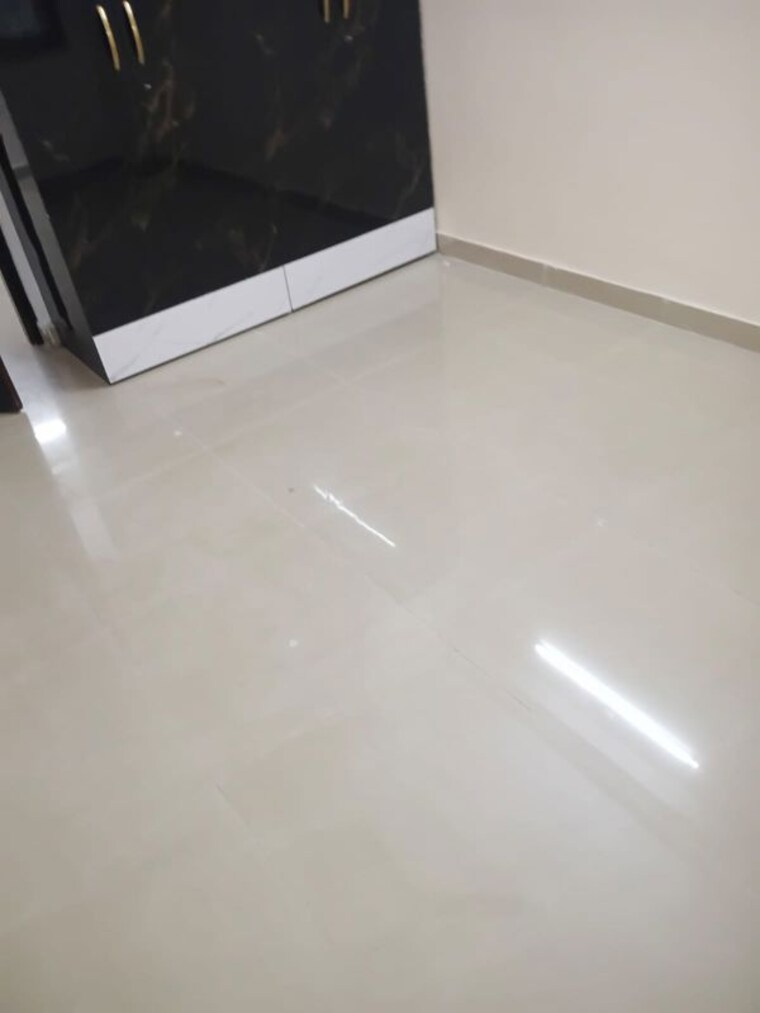 Room, fraser road area 3 Bedroom 1363 Sq.Ft. Apartment In Fraser Road Area Patna 10633401