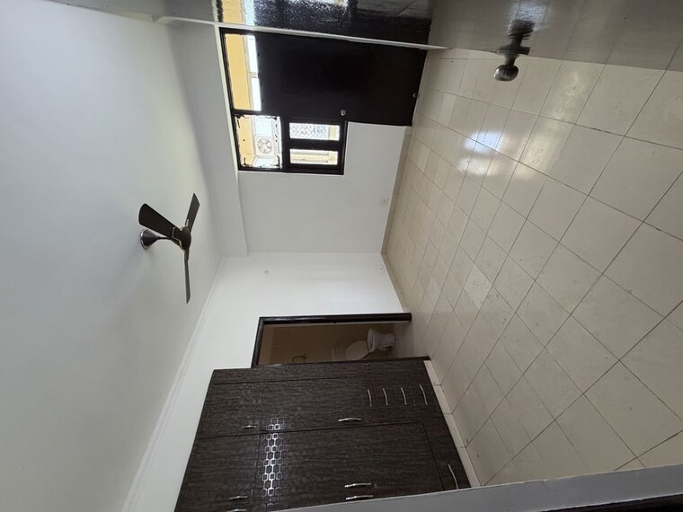 Kitchen, emenox-brave-hearts 3 Bedroom 1300 Sq.Ft. Apartment In Raj Nagar Extension Ghaziabad 10633415
