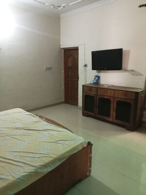 Bedroom in 2 BHK Builder Floor at Gomti Nagar – for Rent