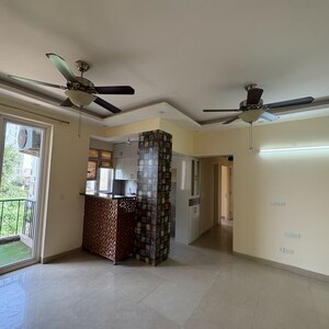 Living Room in 3.5 BHK Apartment at Emaar Emerald Estate, Sector 65 – for Rent