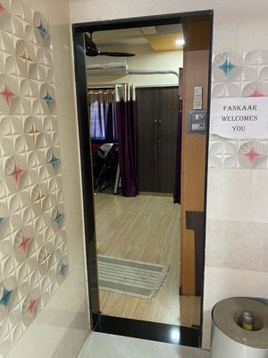 Team Area in 1 BHK Apartment at Darshan Tower, Thane West – for Sale