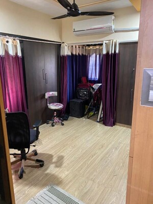 Bedroom in 1 BHK Apartment at Darshan Tower, Thane West – for Sale