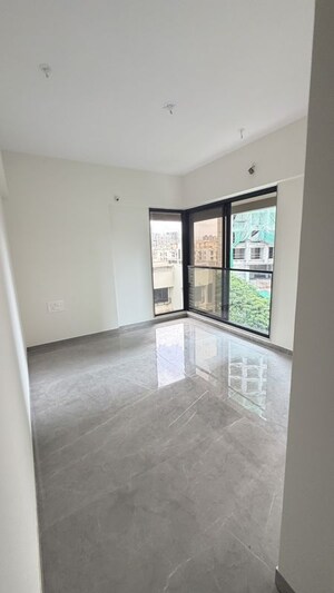 Room in 3 BHK Apartment at Neo Akshaya Residency, Borivali West – for Sale
