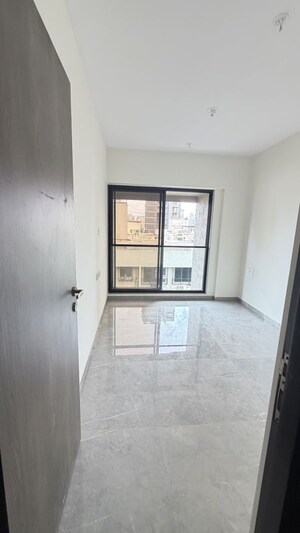 Room in 3 BHK Apartment at Neo Akshaya Residency, Borivali West – for Sale