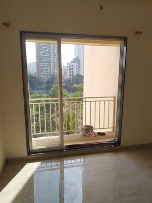 Room in 1 BHK Apartment at Fiama Residency, Thane West – for Sale