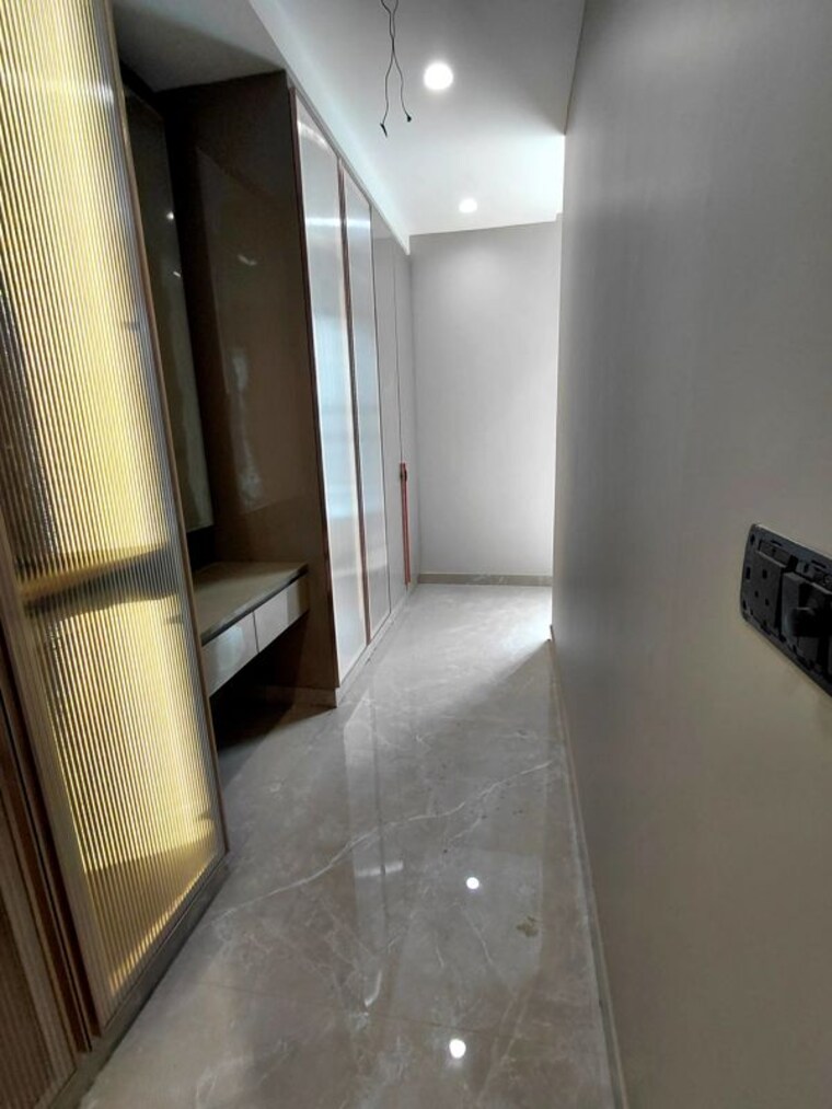undefined, parklands 4 Bedroom 350 Sq.Yd. Builder Floor In Sector 85 Faridabad 10633544