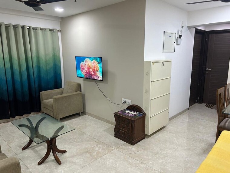Living Room, srishti-harmony-3-phase-1 2 Bedroom 800 Sq.Ft. Apartment In Andheri East Mumbai 10633556