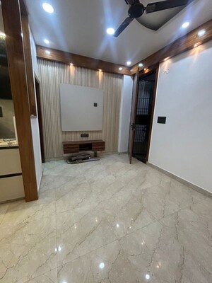 Room in 2 BHK Builder Floor at Vasundhara – for Sale
