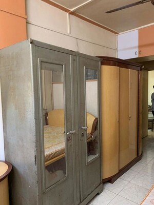 Bedroom in 2 BHK Apartment at Kumar Parisar, Kothrud – for Rent